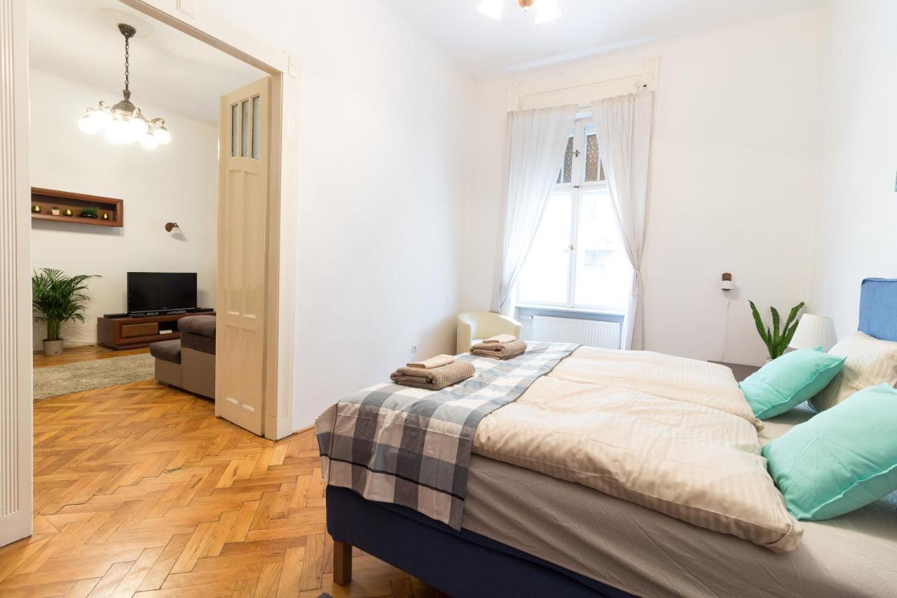 Beautiful Spacious Three-Room Suite Close To Buda Castle Budapest Exterior foto